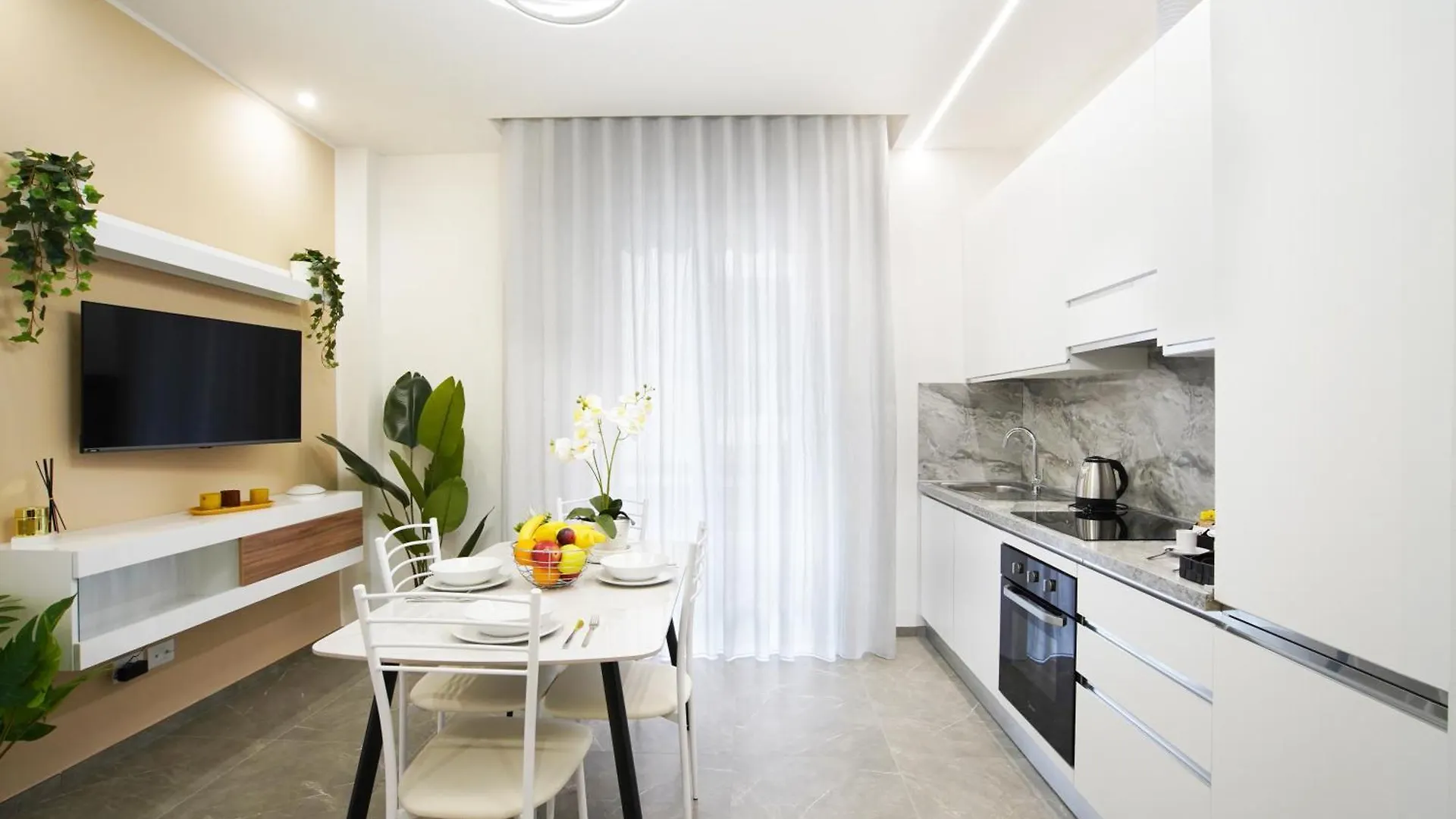 Foster Apartments B&B Florence 0*,  Italy